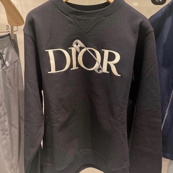 Men’s Dior pull over